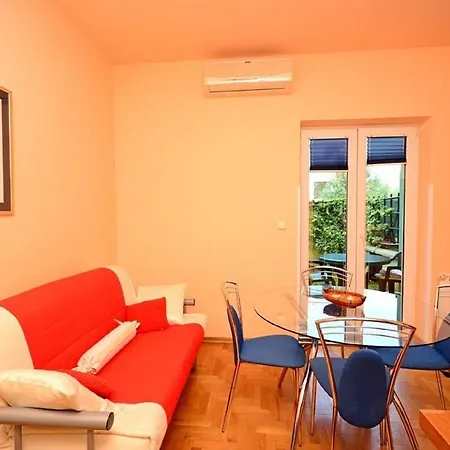 Apartament Fuer 4 Personen Ca 35 Qm In Pula, Istrien Istrische Riviera Pula